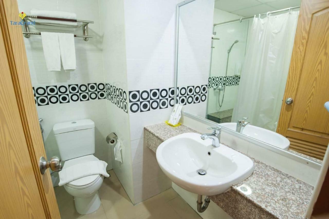 Taragrand Donmuang Airport Hotel Ban Rangsit Exterior foto